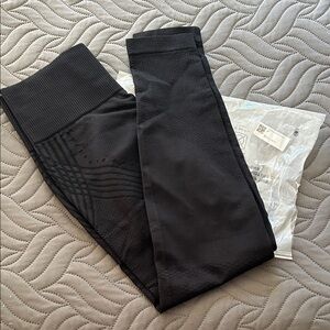NWT - Rachel Wear Women's Black Shaping Leggings